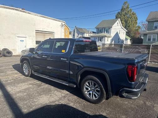 2022 GMC Sierra 1500 DENALI
