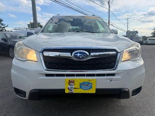 Satin White Pearl 2015 Subaru Forester 2.5i Premium