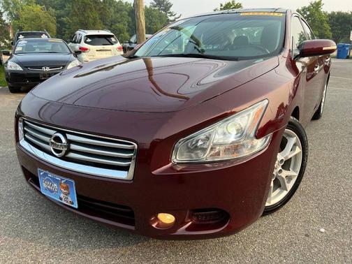 Burgundy 2012 Nissan Maxima SV