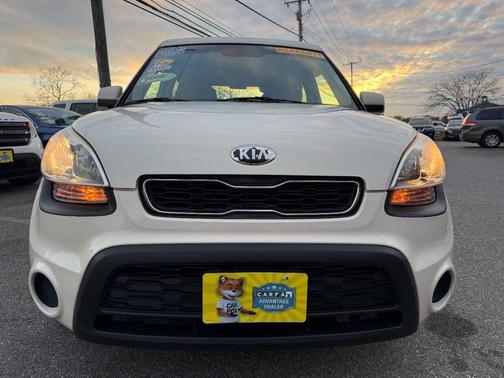 2013 Kia Soul Base