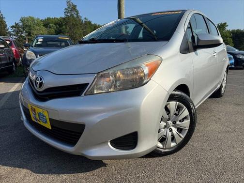 2014 Toyota Yaris LE