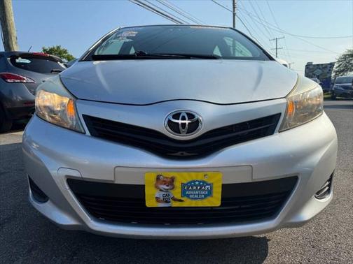 2014 Toyota Yaris LE