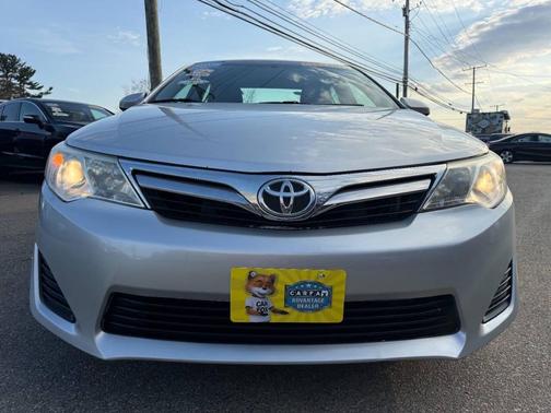Classic Silver Metallic 2013 Toyota Camry LE