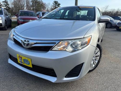 Classic Silver Metallic 2013 Toyota Camry LE