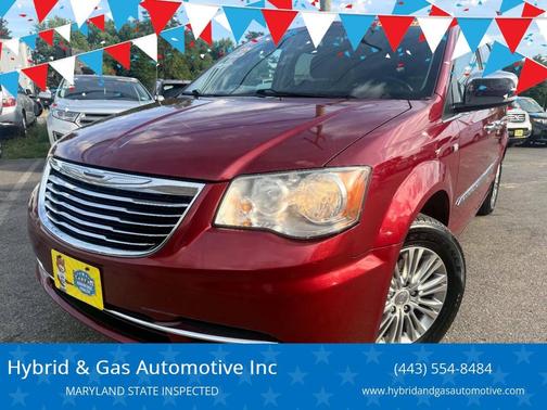 Deep Cherry Red Crystal Pearlcoat 2014 Chrysler Town & Country Touring-L