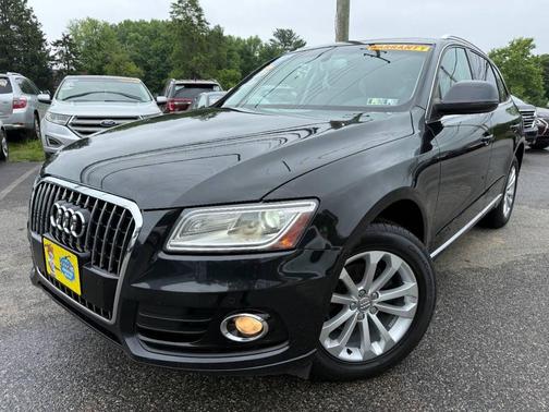 BLACK 2014 Audi Q5 2.0T Premium Plus