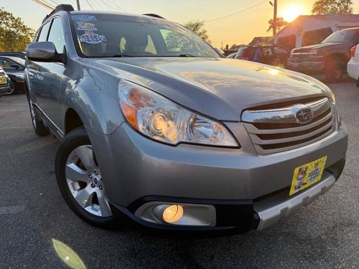 2011 Subaru Outback 3.6 R Limited
