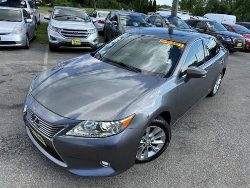 Nebula Gray Pearl 2014 Lexus ES 300h Base