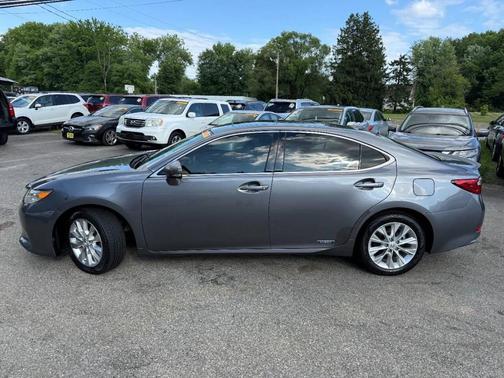 Nebula Gray Pearl 2014 Lexus ES 300h Base