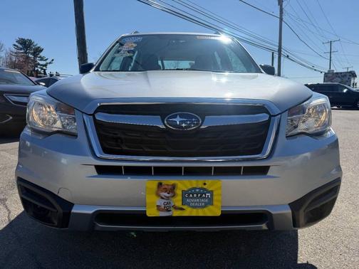 Ice Silver Metallic 2017 Subaru Forester 2.5i