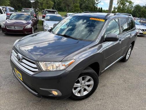 2012 Toyota Highlander SE
