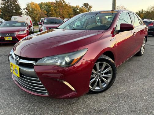 Ruby Flare Pearl 2016 Toyota Camry Hybrid LE