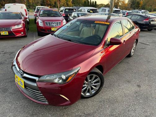 Ruby Flare Pearl 2016 Toyota Camry Hybrid LE