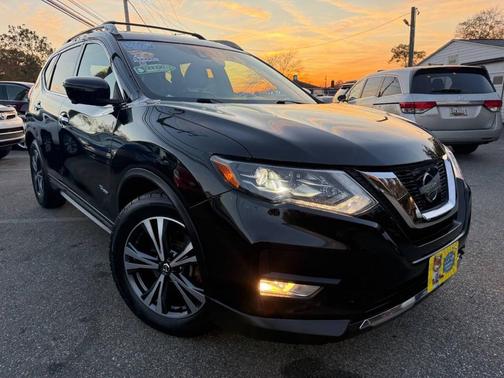 2017 Nissan Rogue Hybrid SV