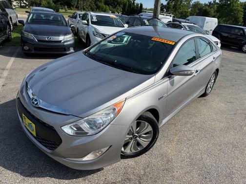 SILVER 2013 Hyundai SONATA Hybrid Limited