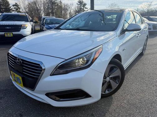 2016 Hyundai SONATA Hybrid Limited