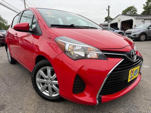 2015 Toyota Yaris L