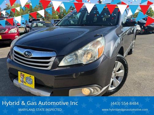 Graphite Gray Metallic 2011 Subaru Outback 3.6 R Limited