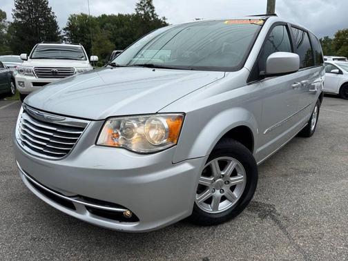 2011 Chrysler Town & Country Touring