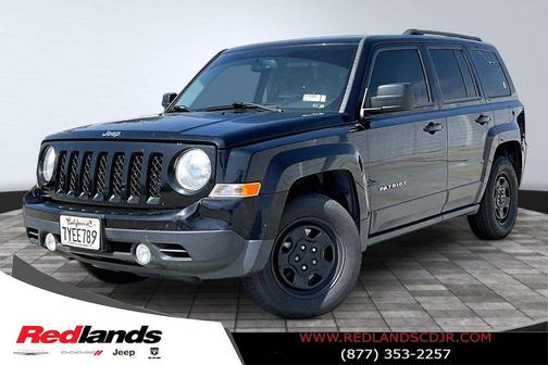 Black Clearcoat 2017 Jeep Patriot Sport