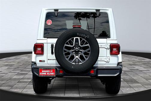 2025 Jeep Wrangler 4-Door Sahara 4x4