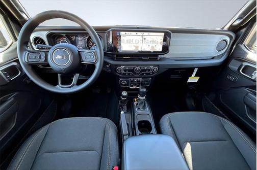 2025 Jeep Gladiator Nighthawk