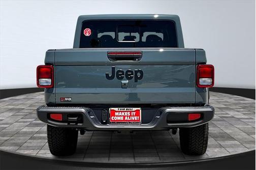 2025 Jeep Gladiator Nighthawk