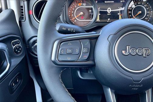 Bright White Clearcoat 2026 Jeep Wrangler Rubicon