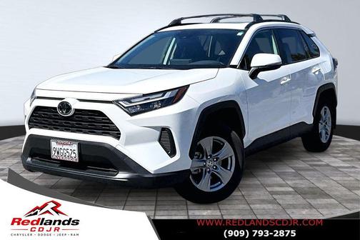 Ice 2025 Toyota RAV4 XLE