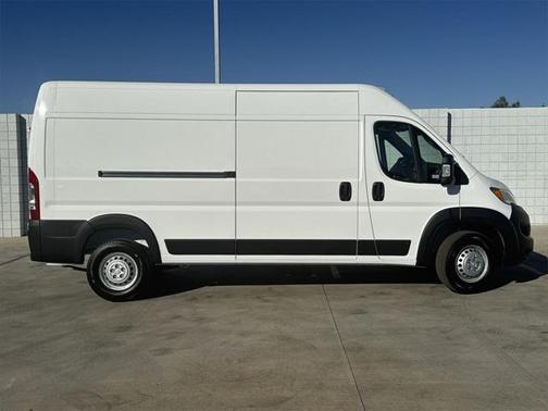 2025 RAM ProMaster 2500 Tradesman