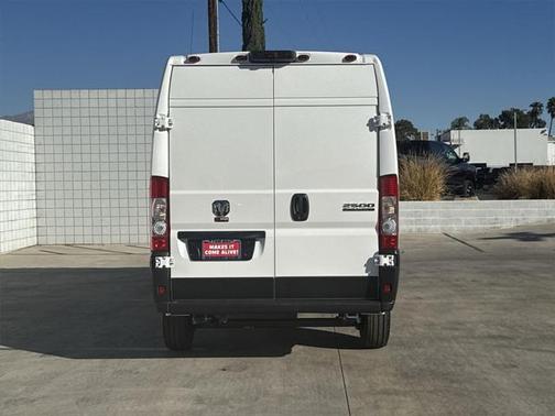 2025 RAM ProMaster 2500 Tradesman
