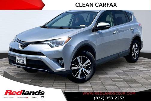 Silver Sky Metallic 2018 Toyota RAV4 XLE