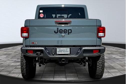 2025 Jeep Gladiator Nighthawk