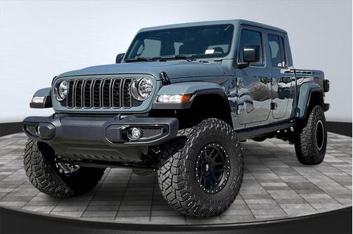 2025 Jeep Gladiator Nighthawk