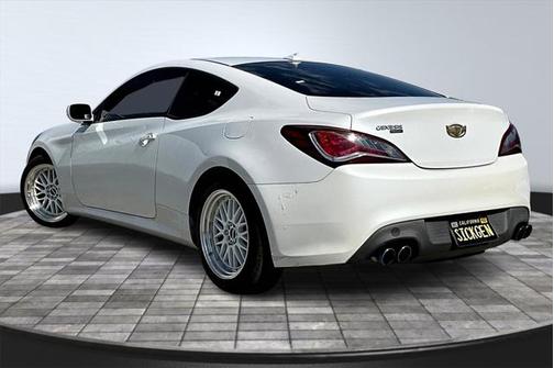 2013 Hyundai Genesis Coupe 2.0T Premium