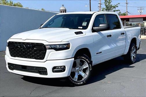 Bright White Clearcoat 2026 RAM 1500 Express