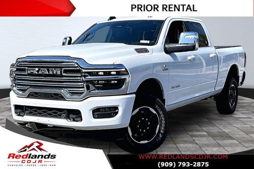 Bright White Clearcoat 2026 RAM 2500 Laramie Crew Cab 4x4 6'4' Box