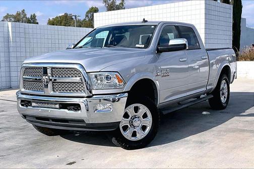 Bright Silver Clearcoat Metallic 2015 RAM 2500 Laramie