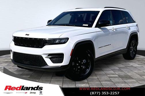 Bright White Clearcoat 2024 Jeep Grand Cherokee Altitude