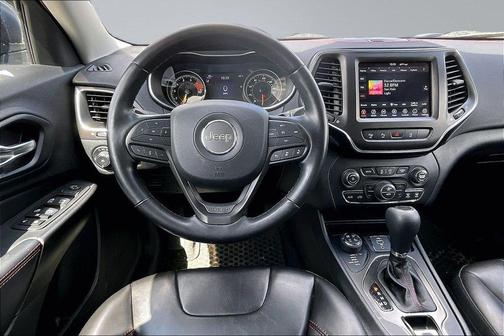 Hydro Blue Pearlcoat 2021 Jeep Cherokee Trailhawk