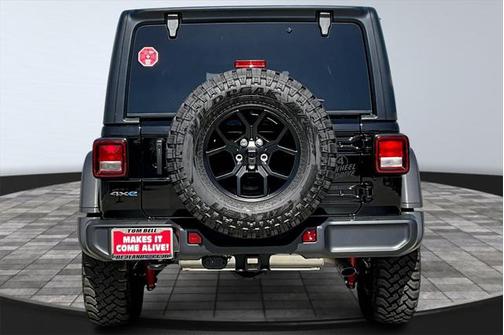 2025 Jeep Wrangler 4xe Willys