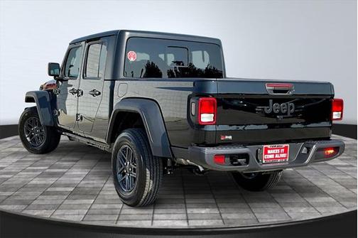 2025 Jeep Gladiator Sport S