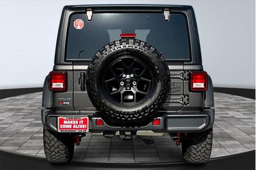 2025 Jeep Wrangler 4xe Willys