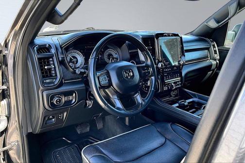 Granite Crystal Metallic Clearcoat 2022 RAM 1500 Limited