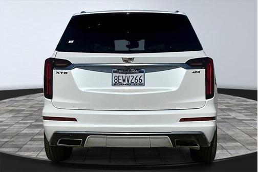 2021 Cadillac XT6 Premium Luxury FWD