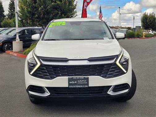 2024 Kia Sportage LX