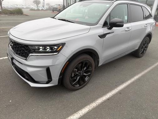 2022 Kia Sorento SX