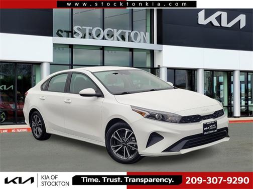 2024 Kia Forte LXS