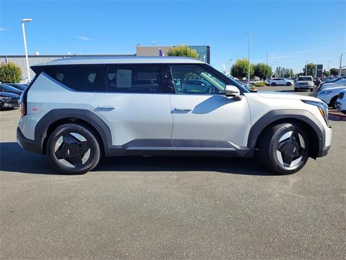 2026 Kia EV9 Wind