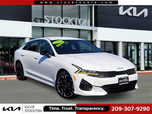 2022 Kia K5 GT-Line